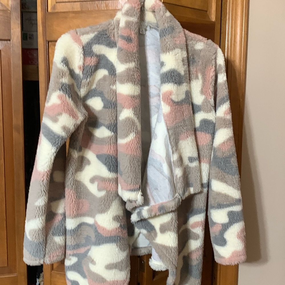 Size S, new without tag cardigan